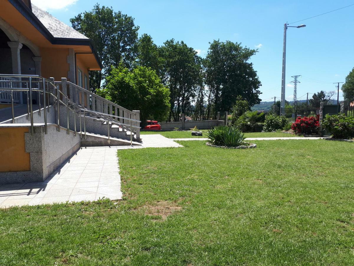 Pension Vilanova Sigueiro Exteriér fotografie