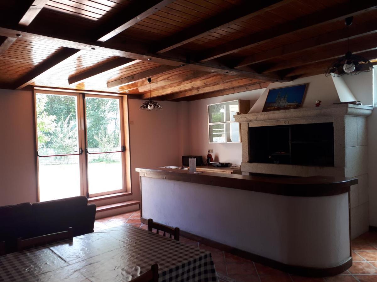 Pension Vilanova Sigueiro Exteriér fotografie